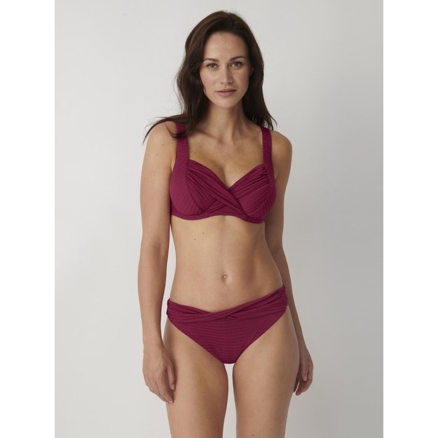 Triumph 36(S) 38(M) 40(L) 46(XXL) dydžio bordinės spalvos maudymosi kelnaitės Venus Elegance Tai sd X