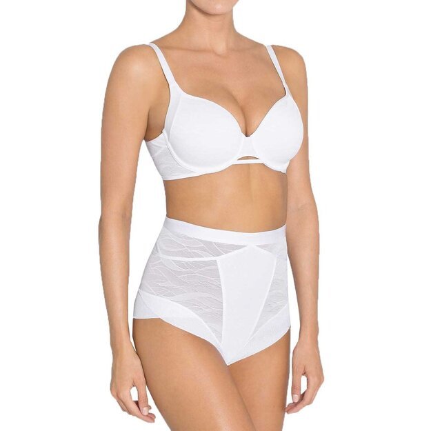 Triumph 38(M) 40(L) dydžio baltos spalvos prailgintos kelnaitės Airy Sensation Highwaist Panty 